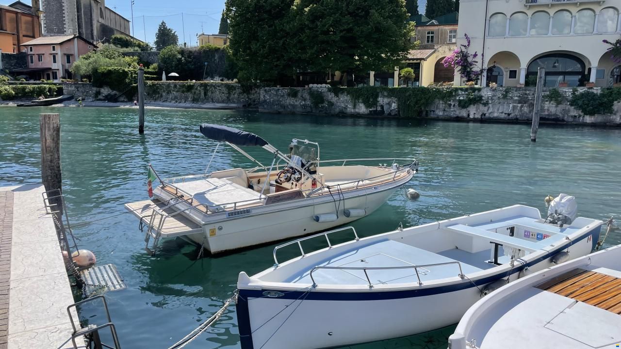 Nuova Seven