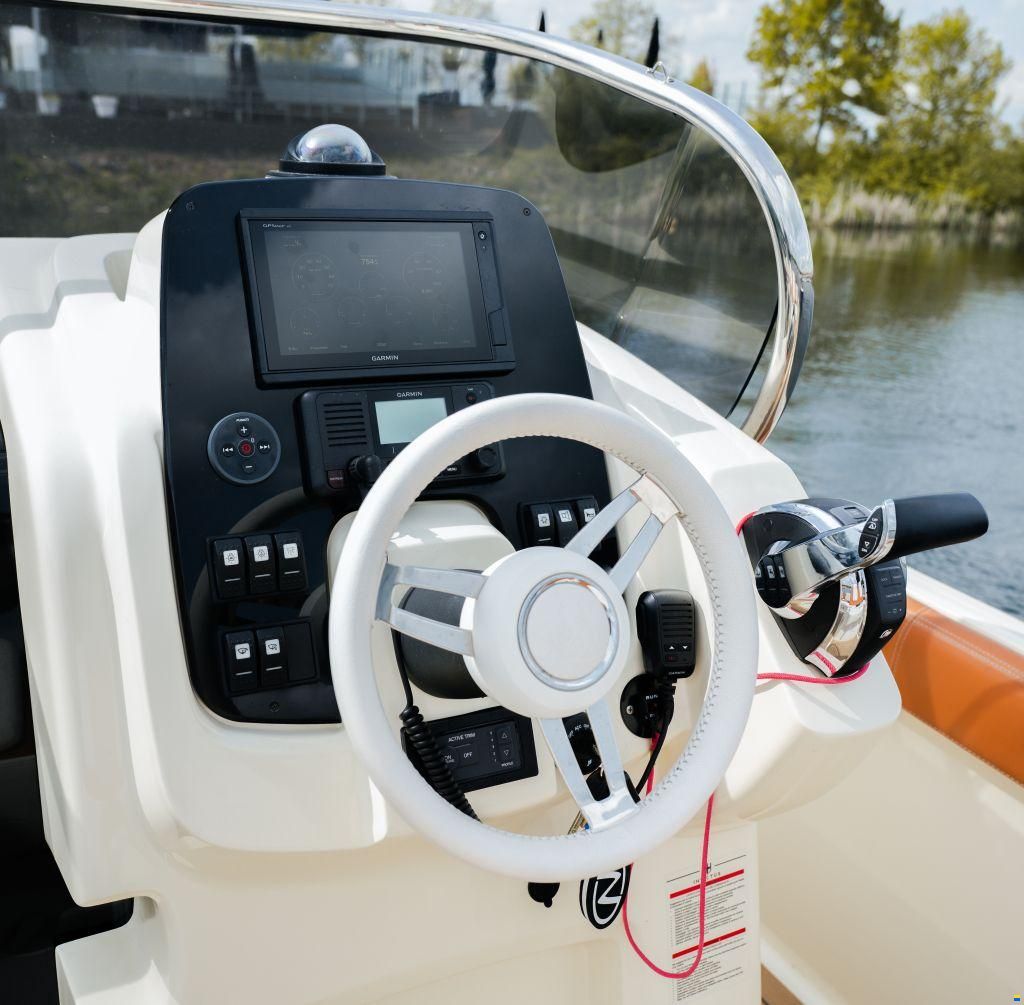 Invictus 240 fx