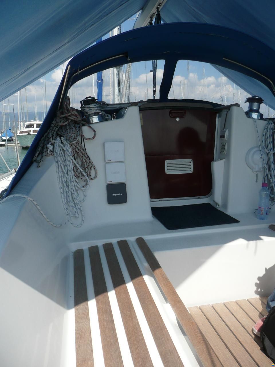 Beneteau Oceanis 300
