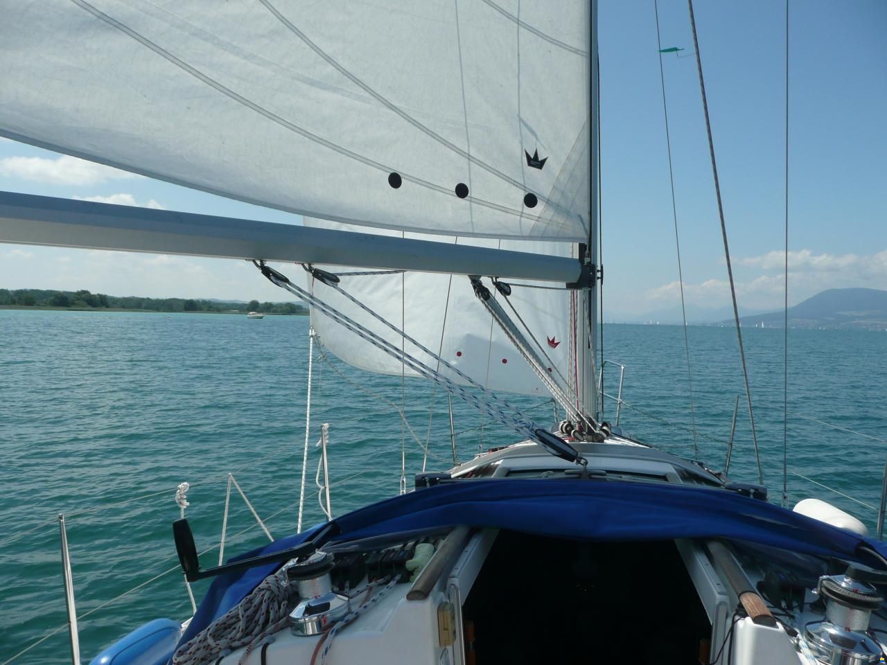 Beneteau Oceanis 300