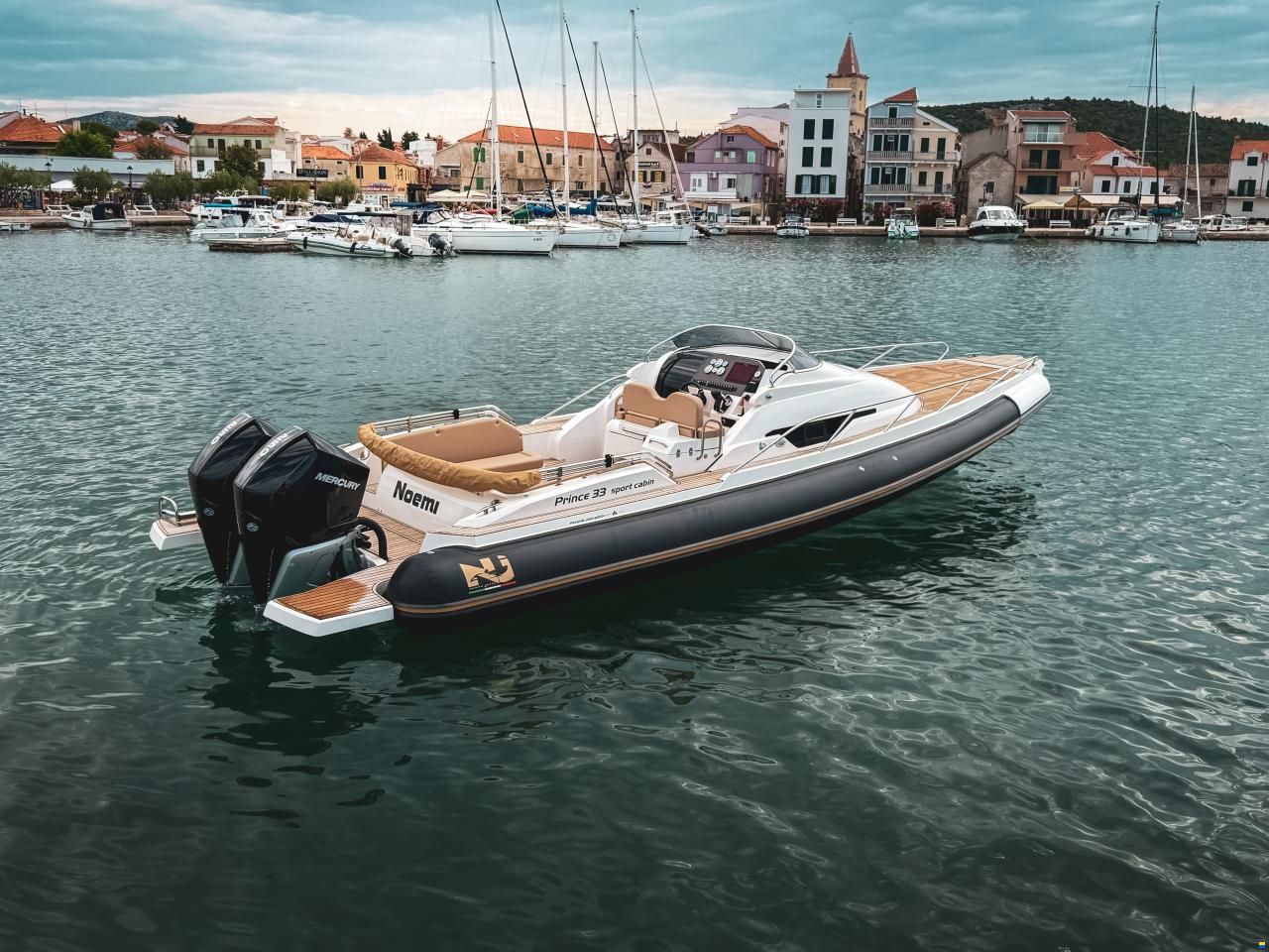 Nuova Jolly Prince 33 Sport Cabin