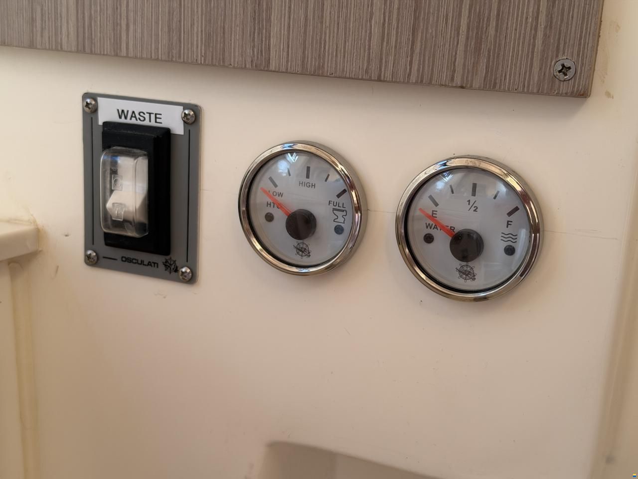 Nuova Jolly Prince 33 Sport Cabin
