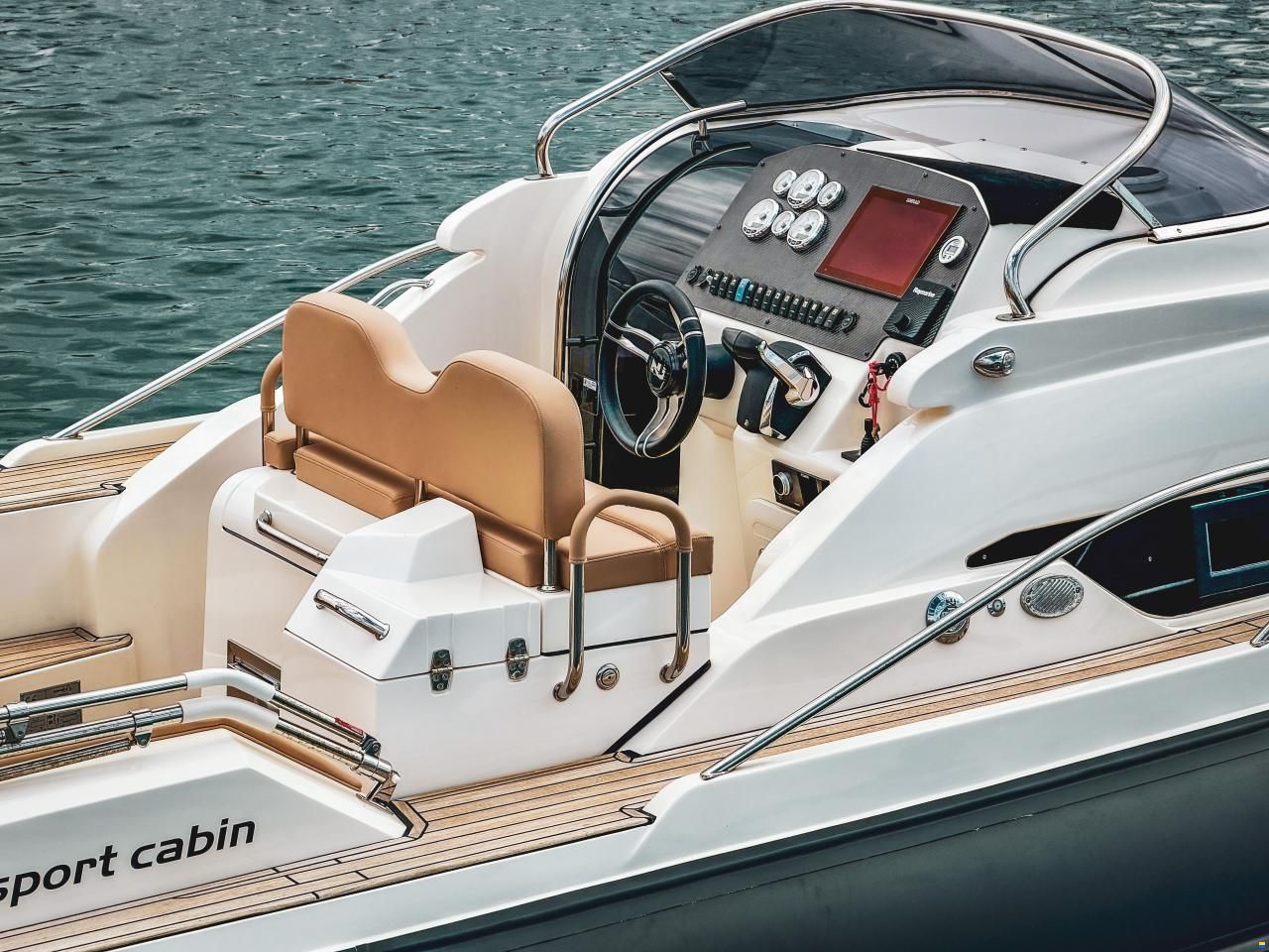 Nuova Jolly Prince 33 Sport Cabin