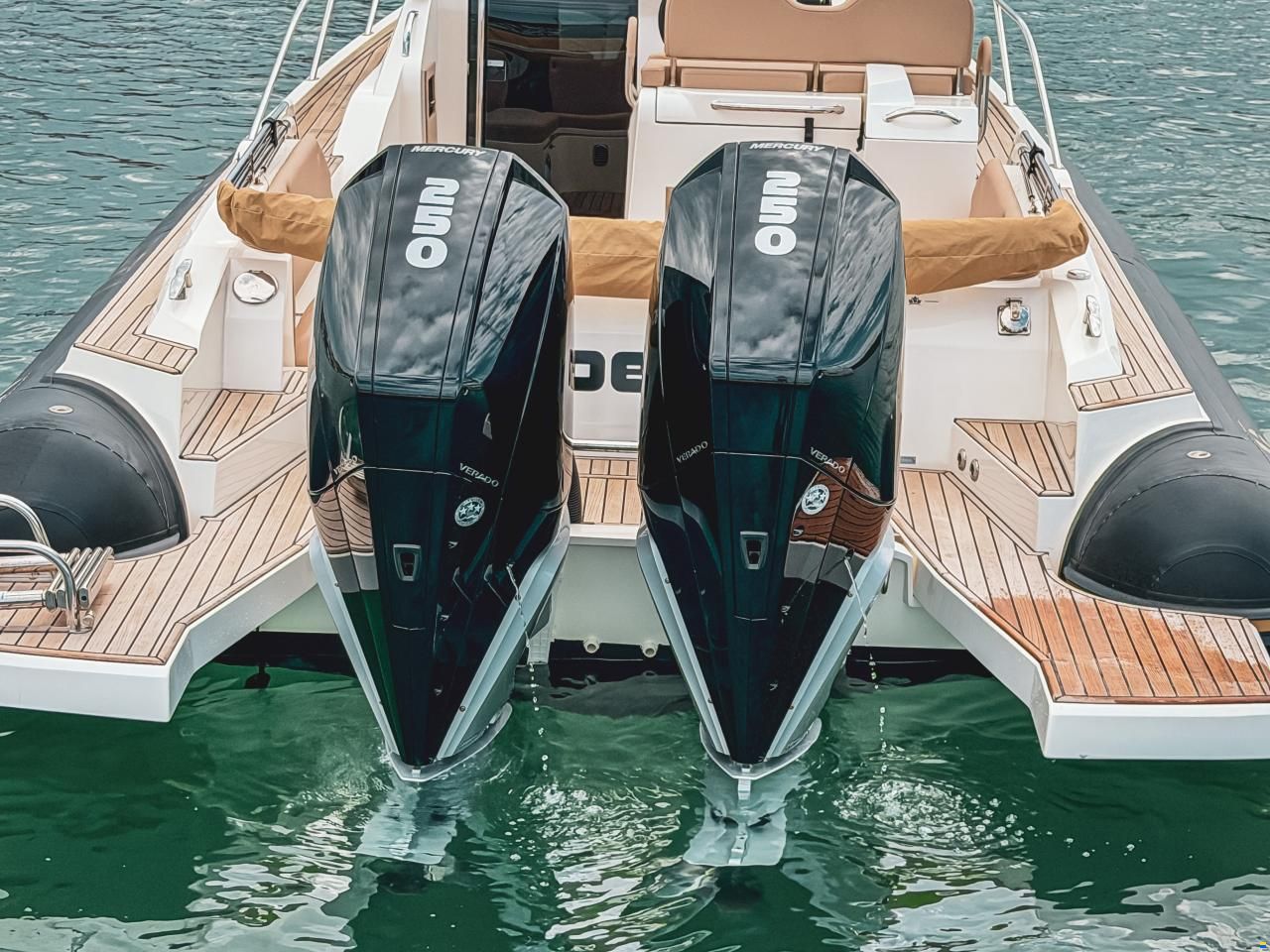 Nuova Jolly Prince 33 Sport Cabin