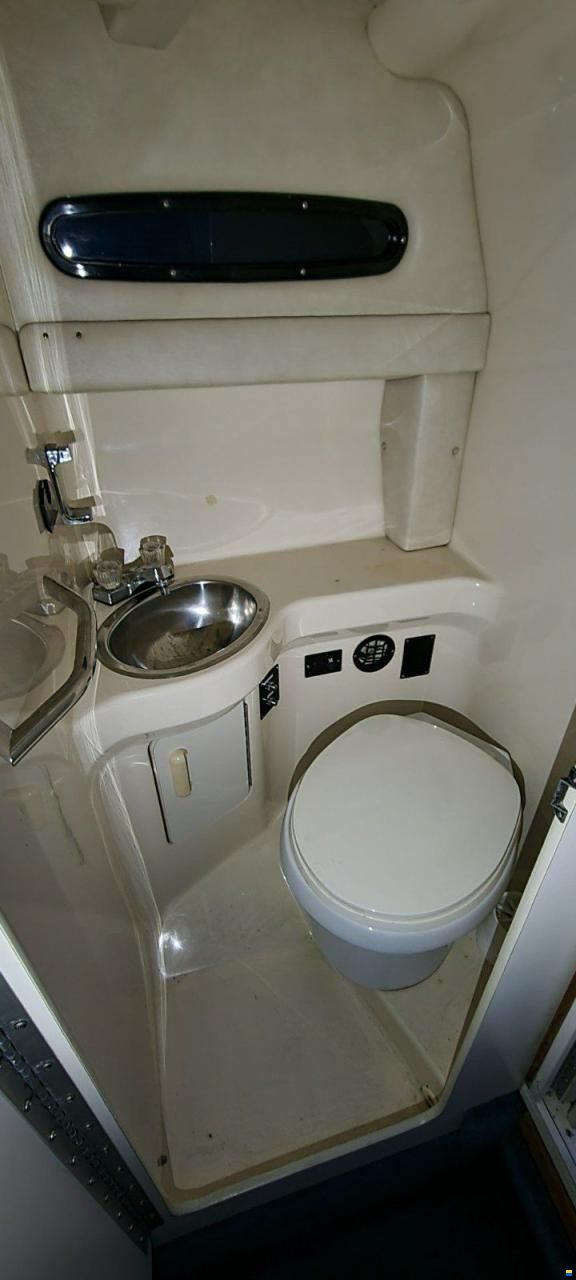 Sea Ray 250 EXPRESS CRUISER