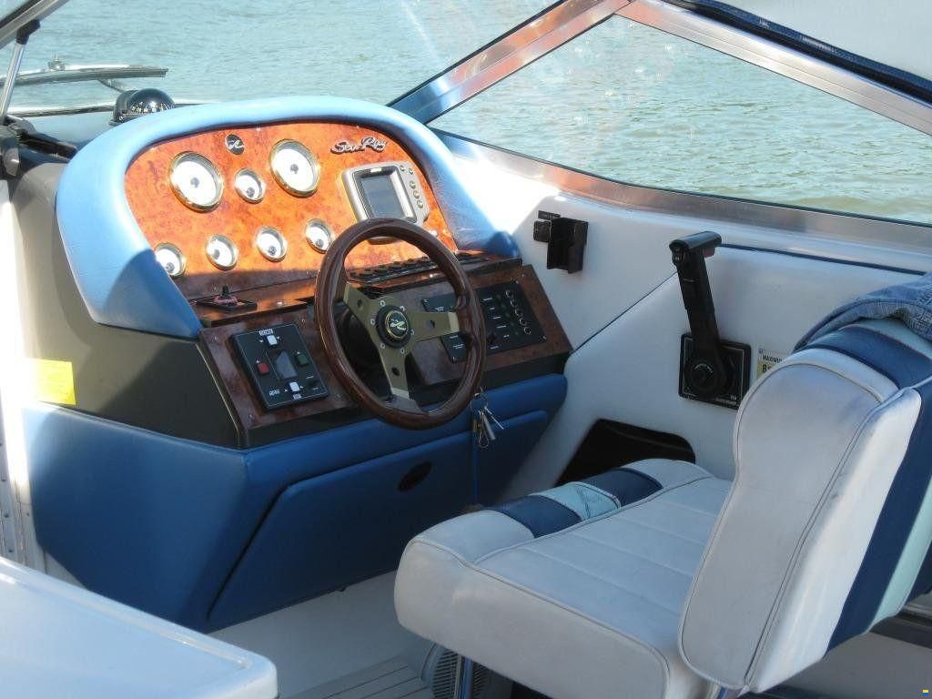 Sea Ray 250 EXPRESS CRUISER
