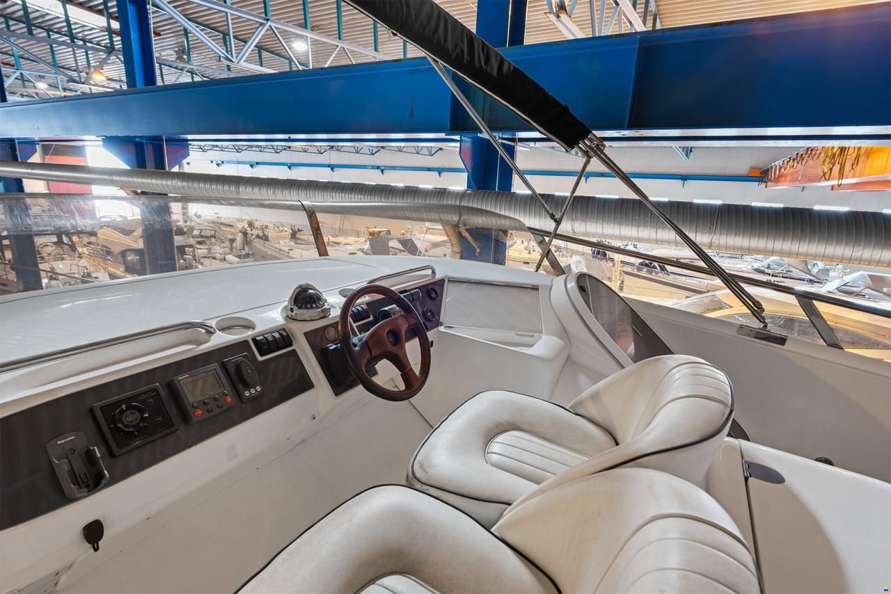 Princess 23M