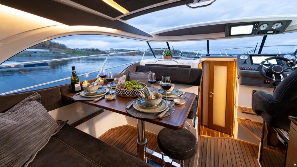 Marex 330 Scandinavia