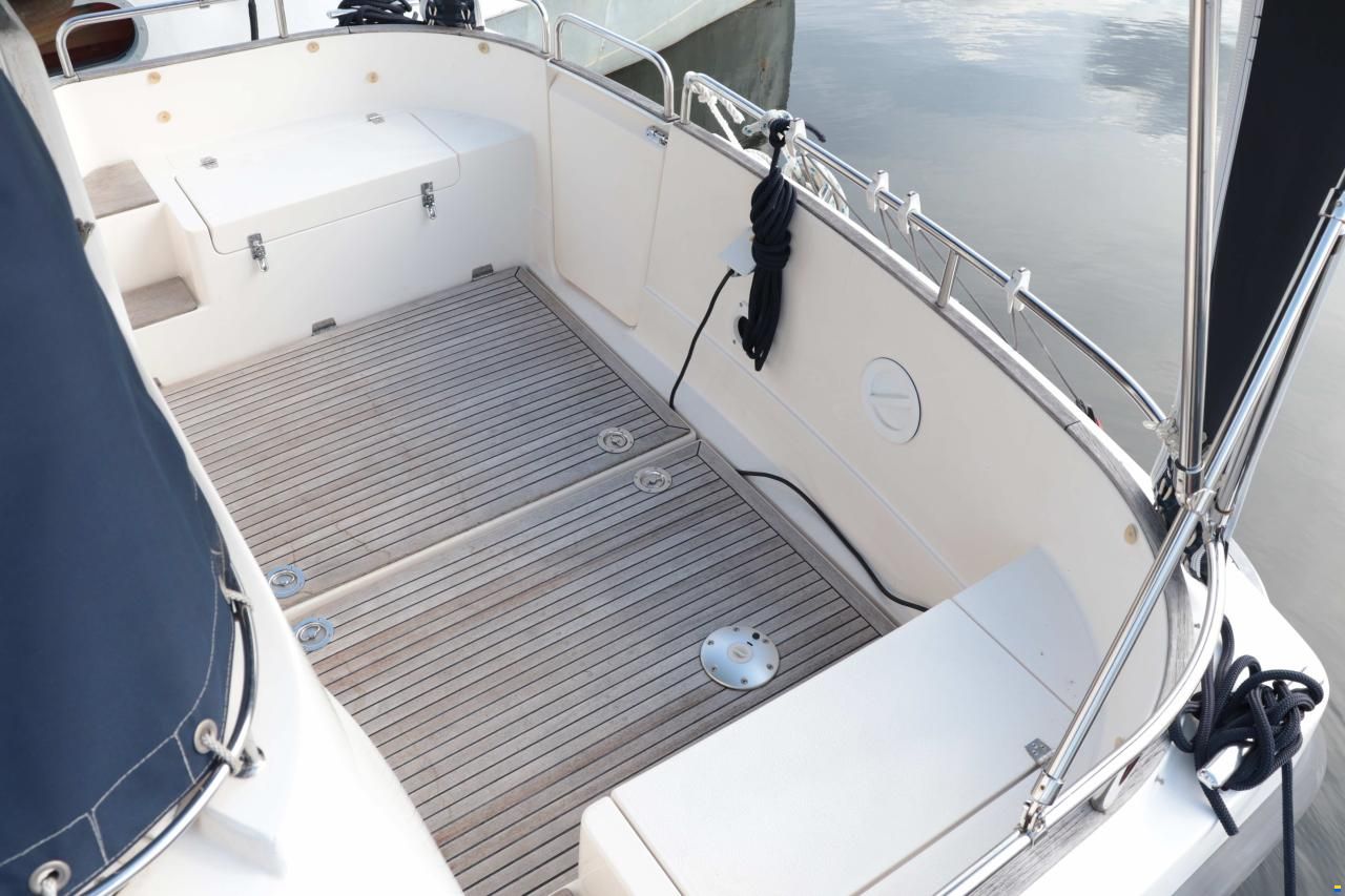Nimbus Trawler 37