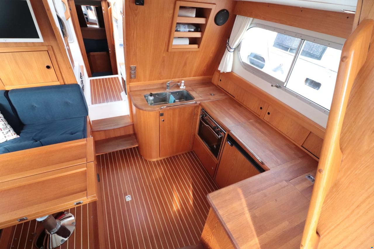 Nimbus Trawler 37
