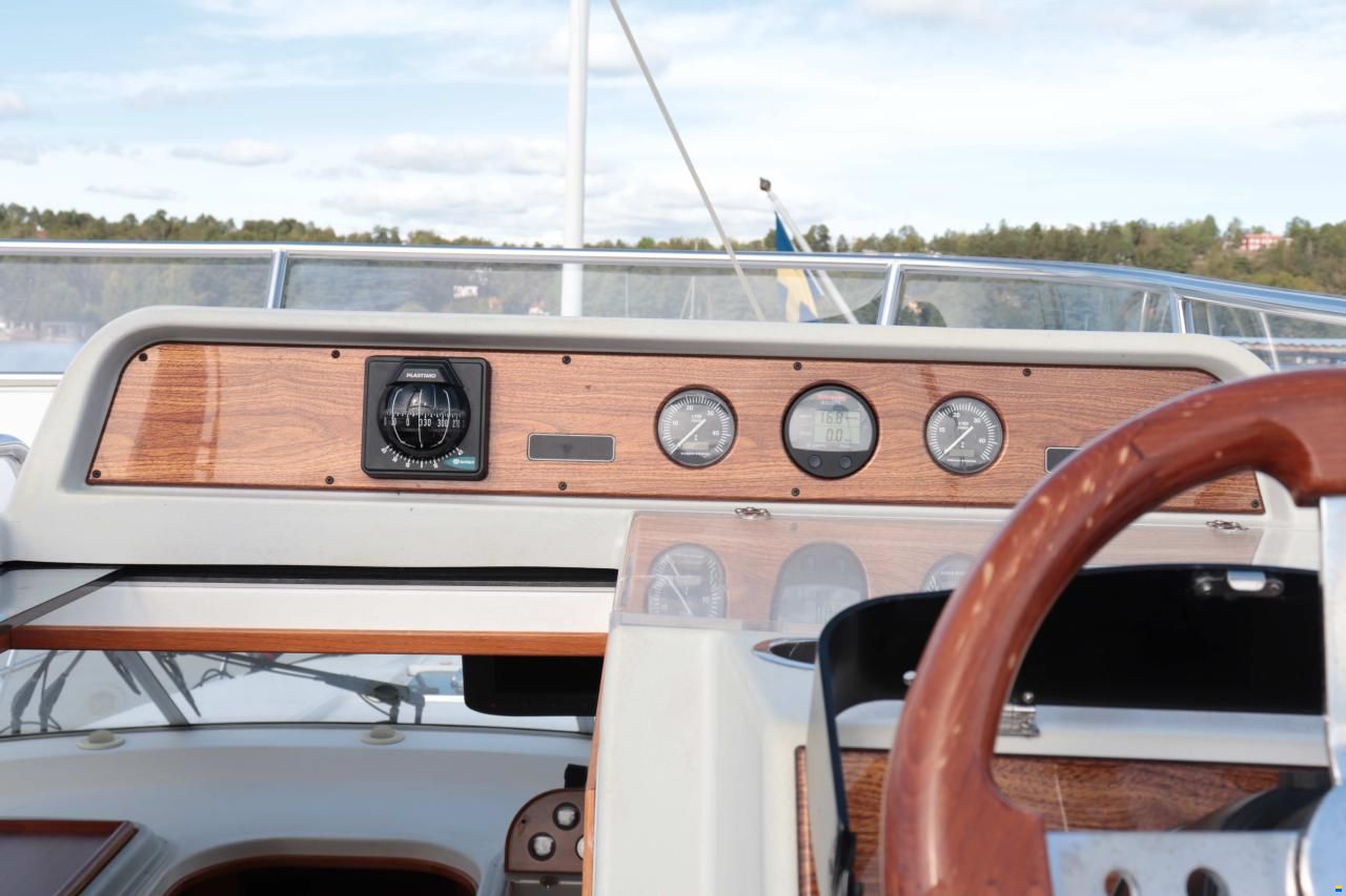 Nimbus Trawler 37