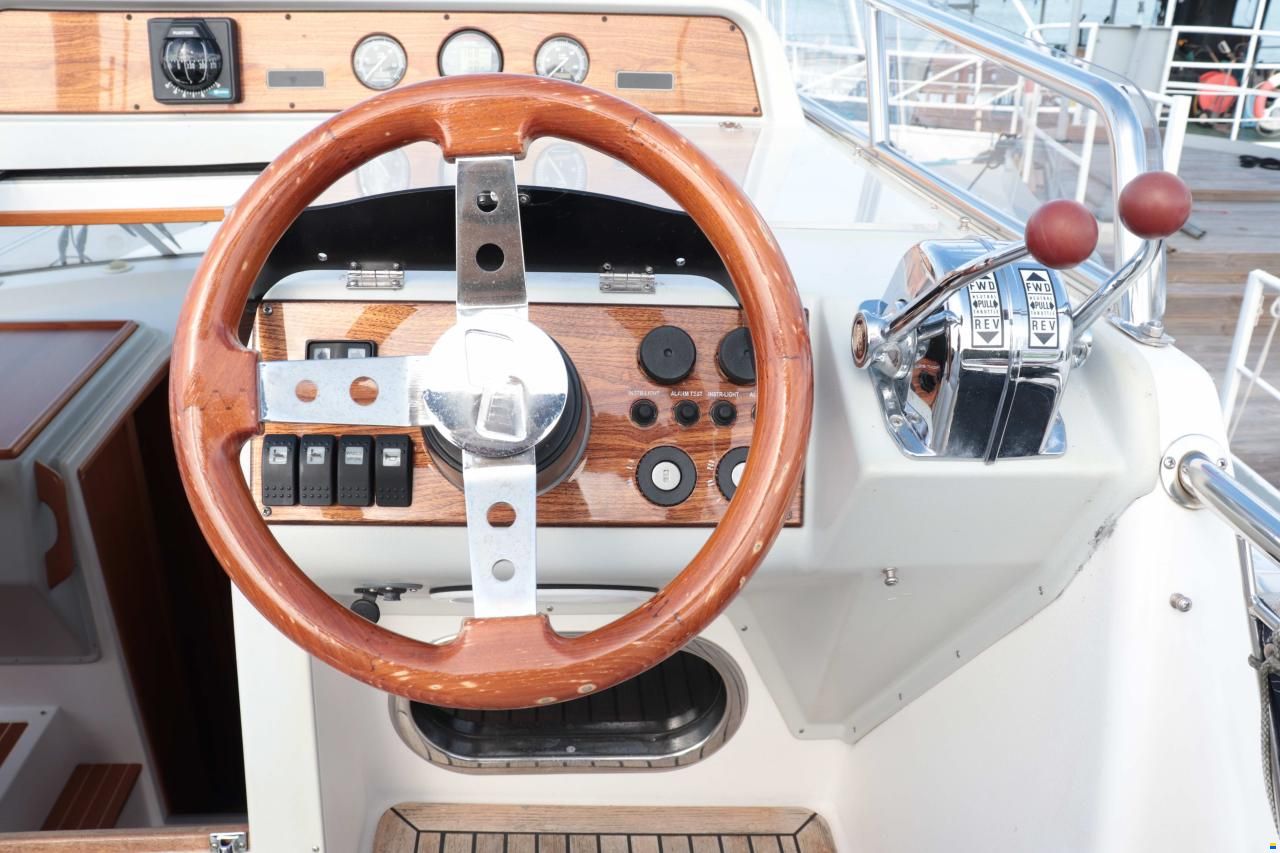 Nimbus Trawler 37
