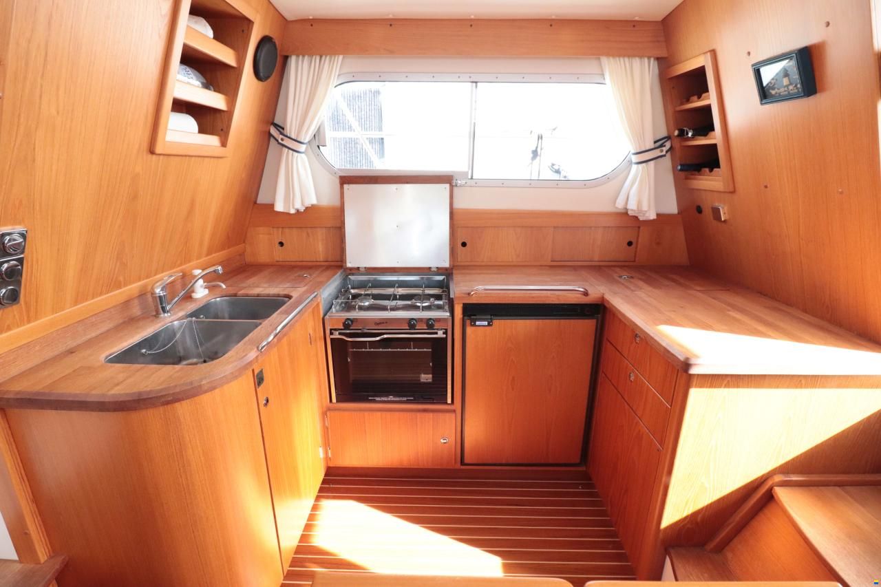 Nimbus Trawler 37