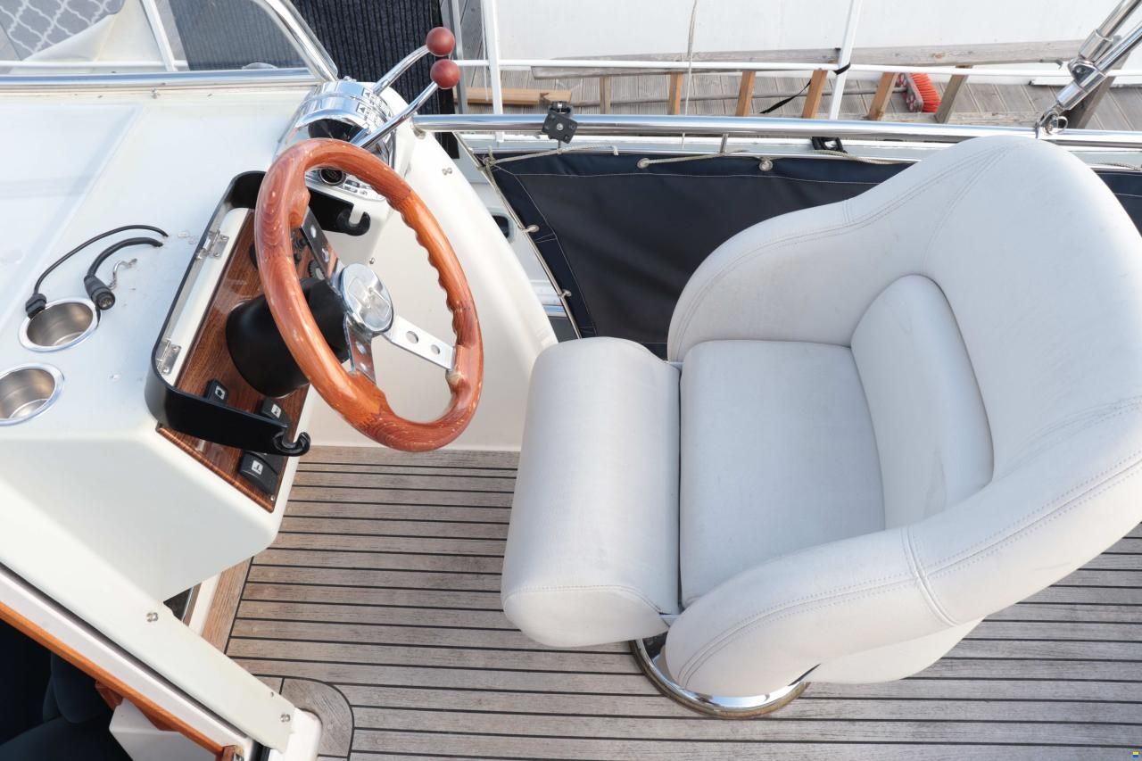 Nimbus Trawler 37