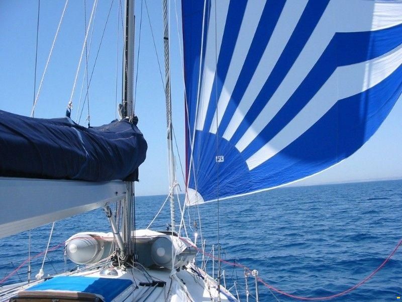 Helmsman 42 - RAINBOW