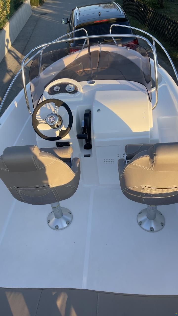 B2 Marine Cap Ferret 522 Open (2020)