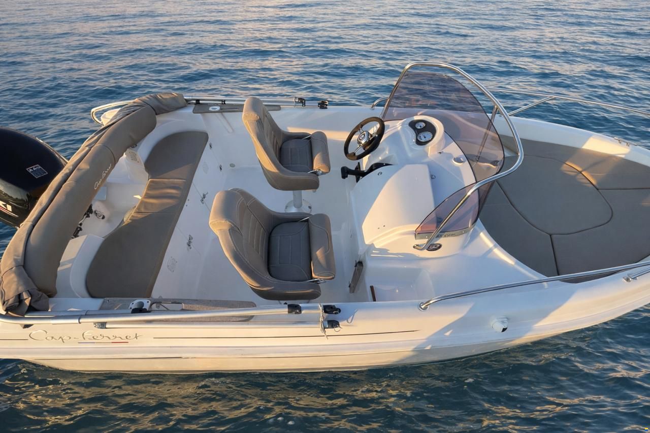 B2 Marine Cap Ferret 522 Open (2020)