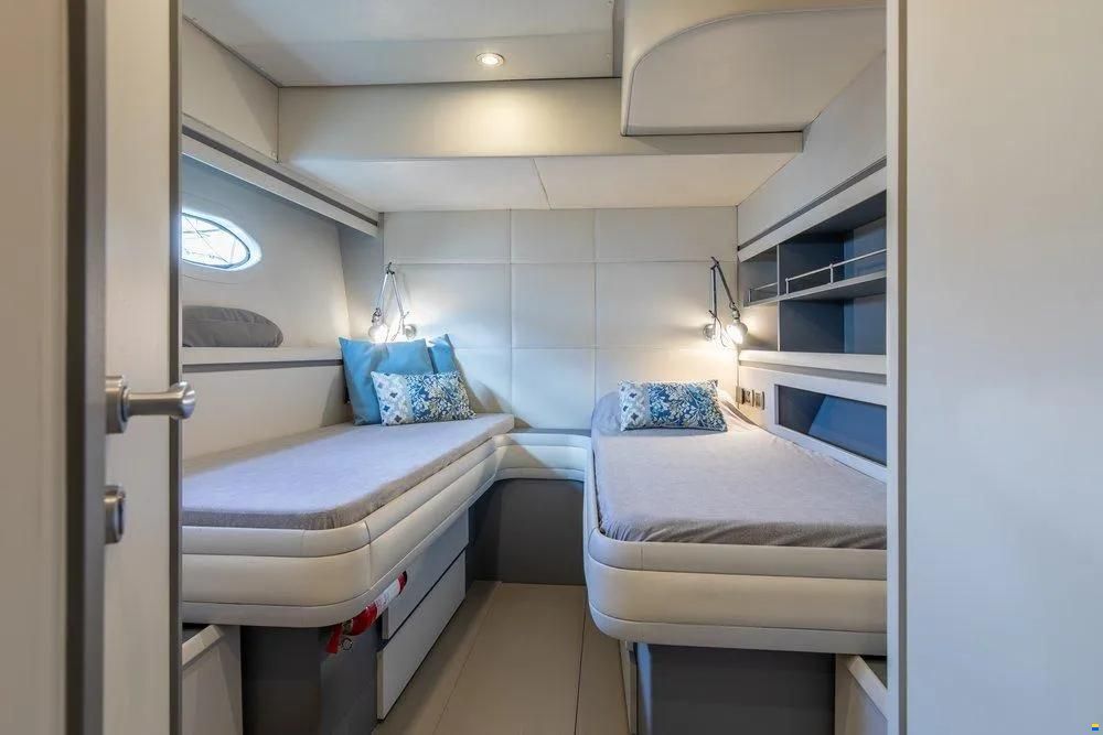 Aquamarine Albadra 600