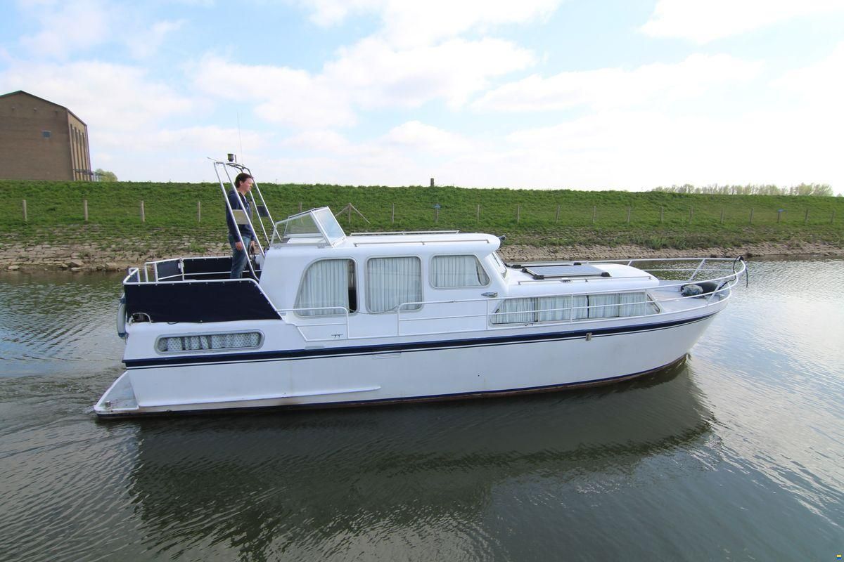 Arthur Nova 1050AK
