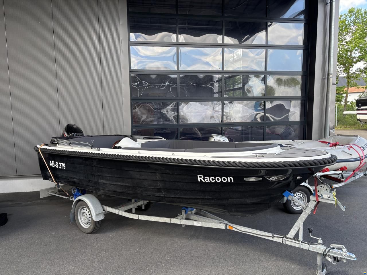 Boatbuilding Motor Yacht Icon 475 IS