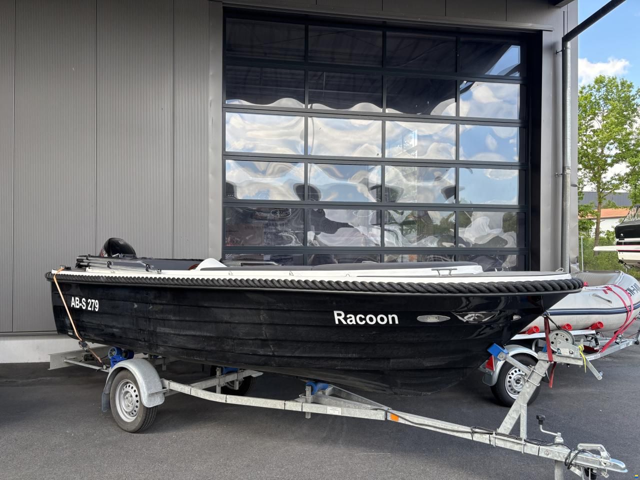 Boatbuilding Motor Yacht Icon 475 IS
