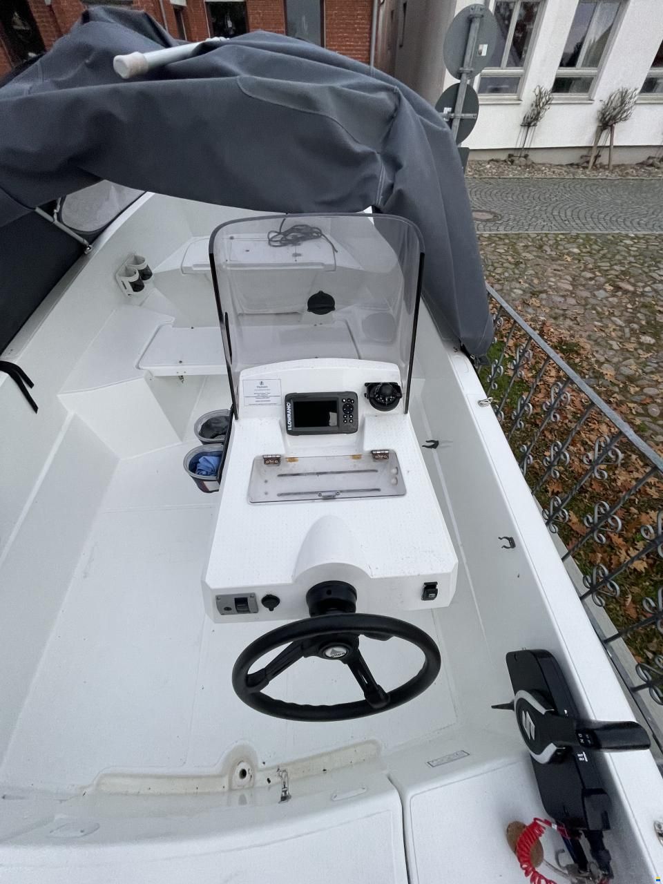 Corsiva COASTLINER 474 Console