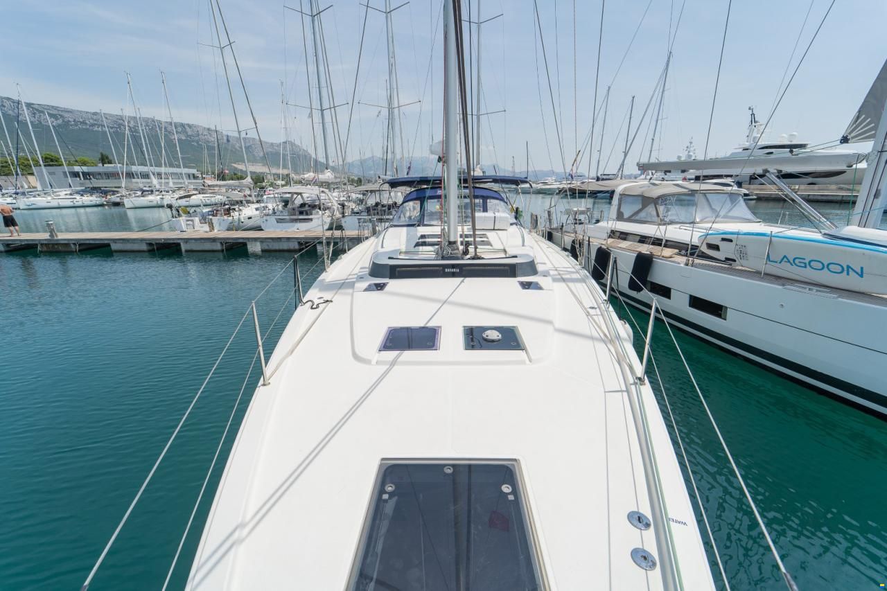 Bavaria C57