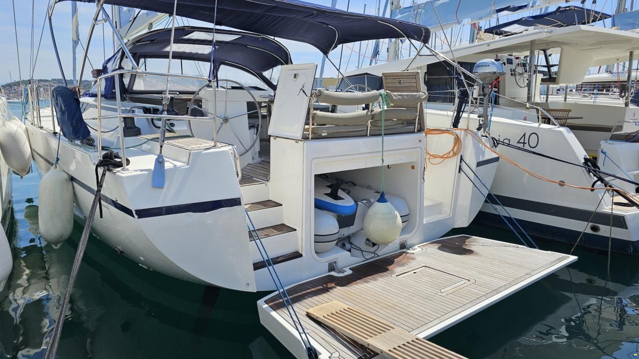 Bavaria C57