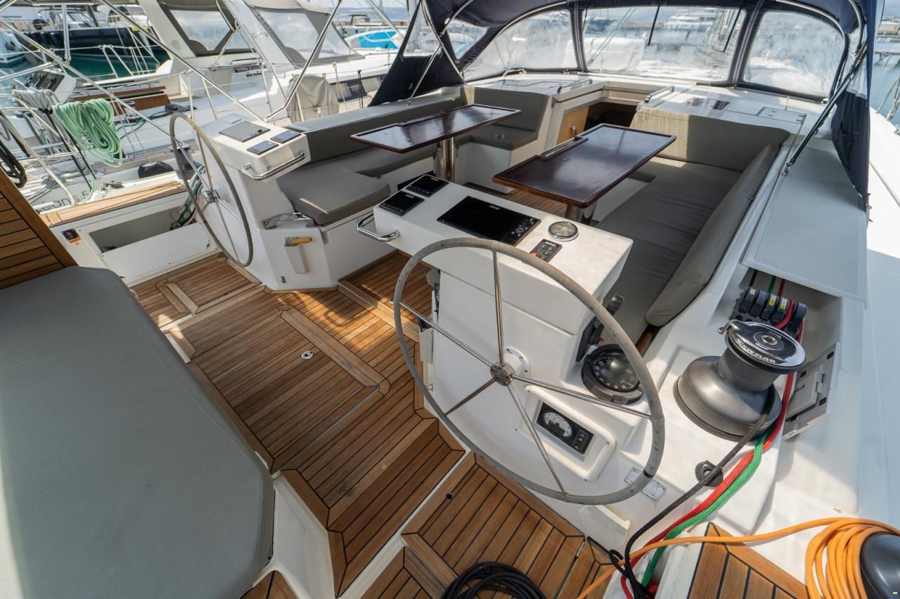 Bavaria C57