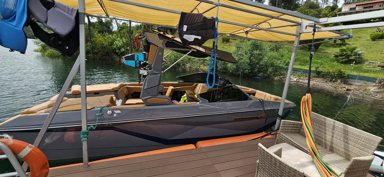 Nautique G23 2025