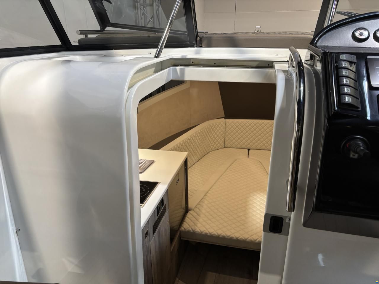 Maxima 920 Retro Cabin