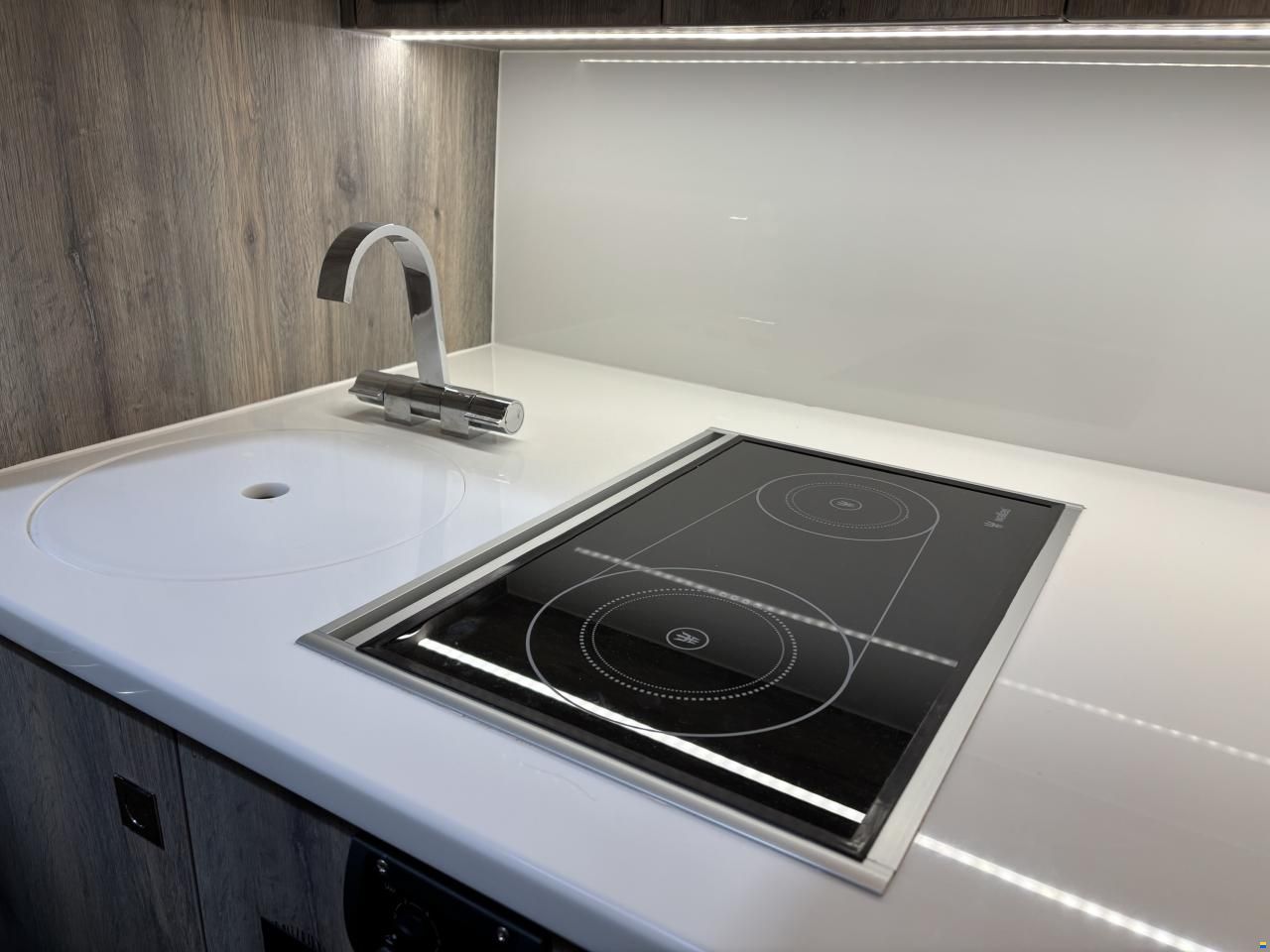 Maxima 920 Retro Cabin
