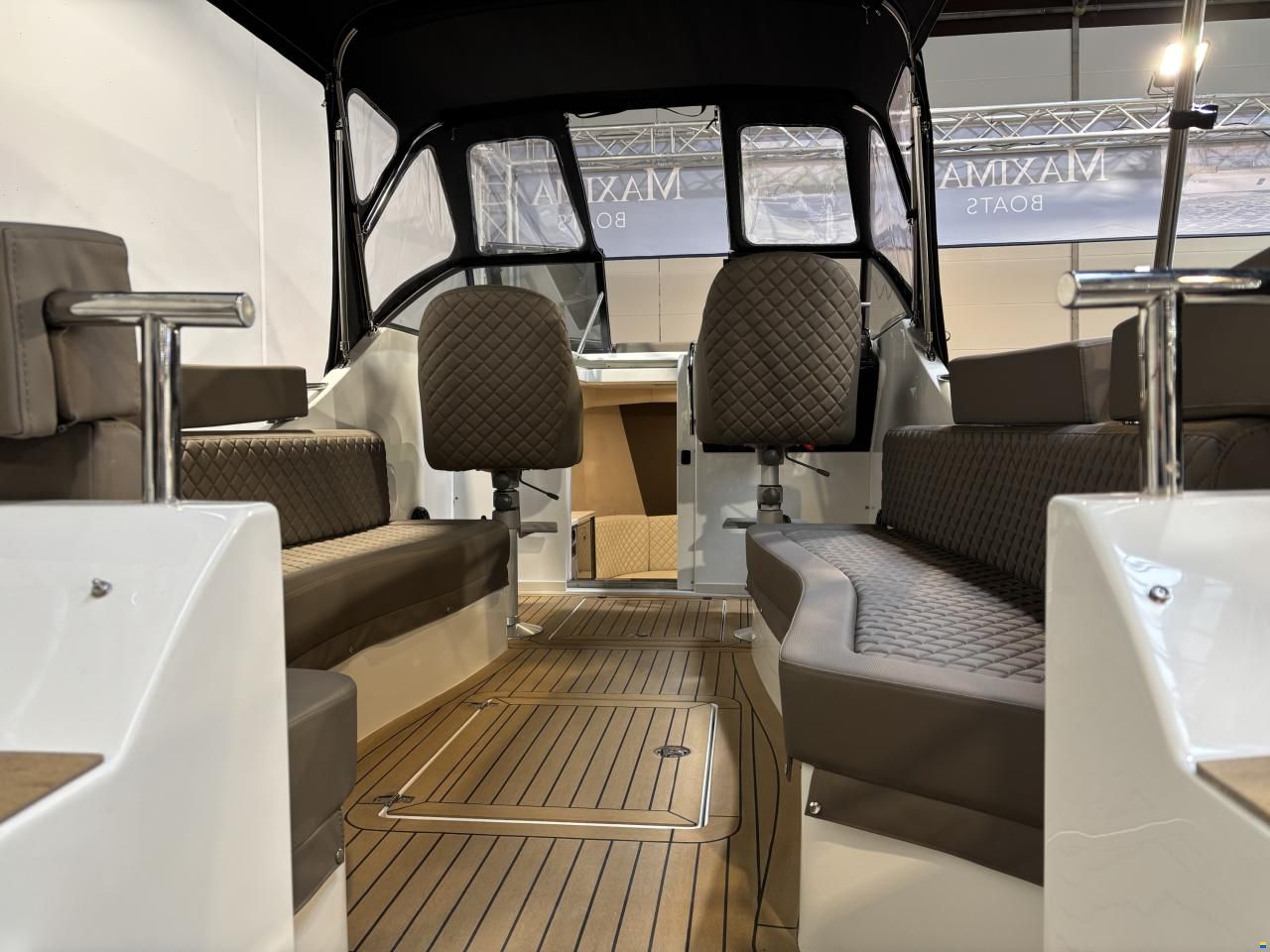 Maxima 920 Retro Cabin