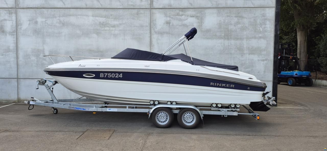 Rinker 236CC