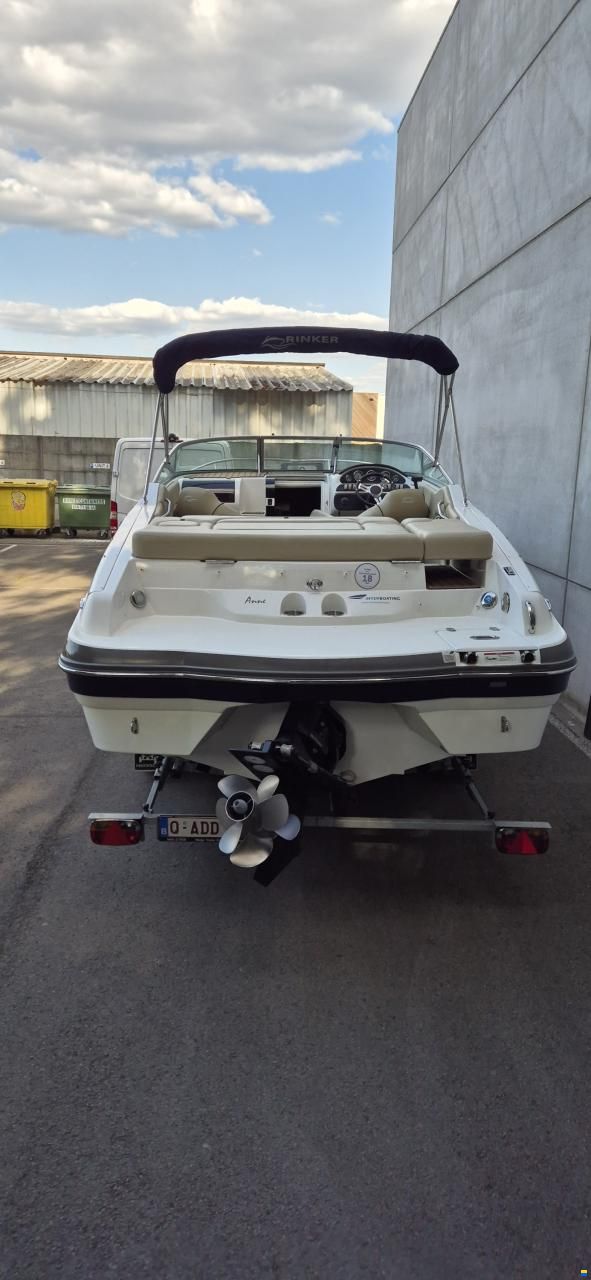 Rinker 236CC