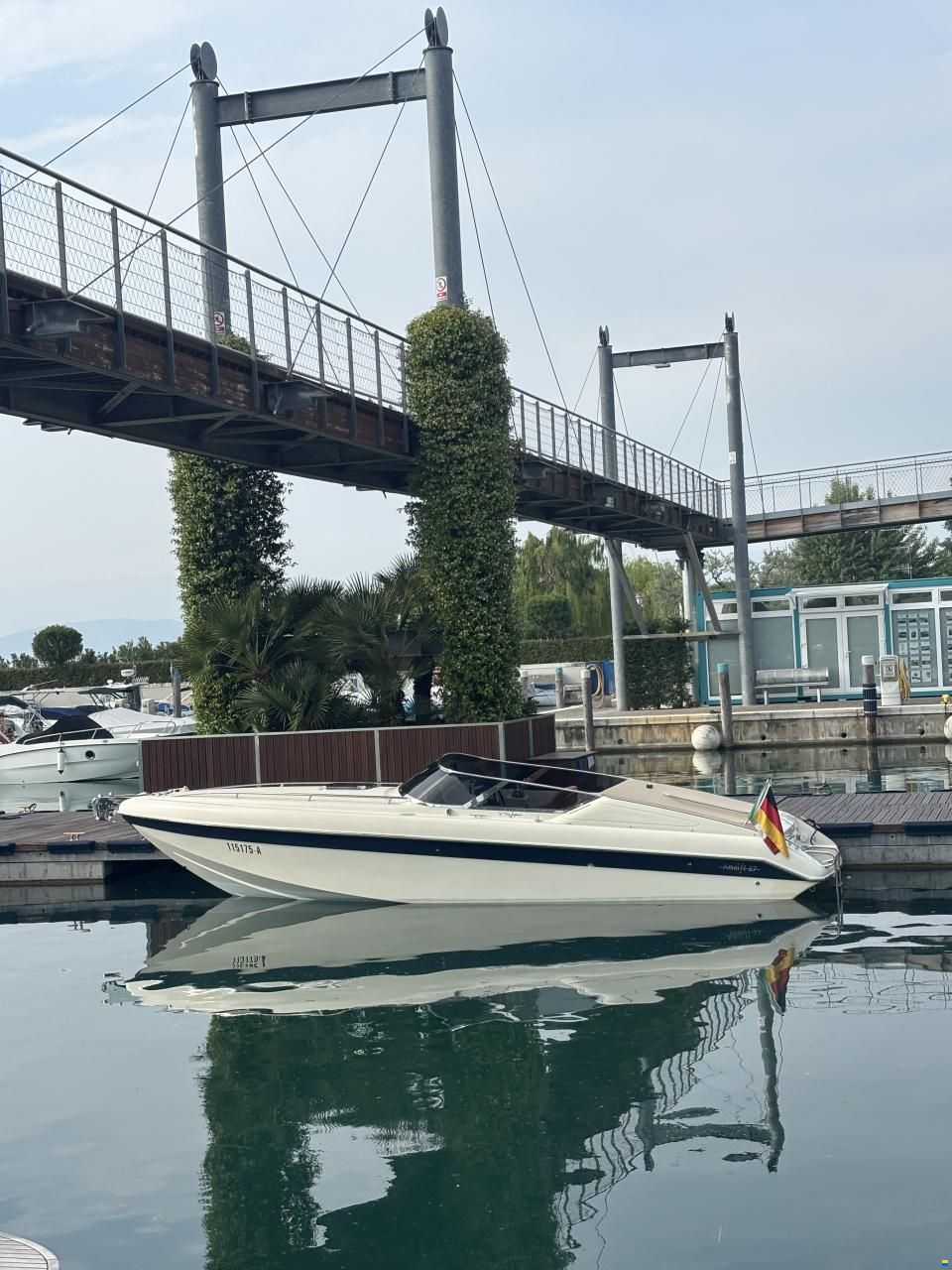 Tony Giugliano Amalfi 27