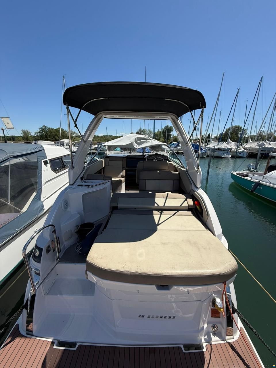 Regal 28 Express