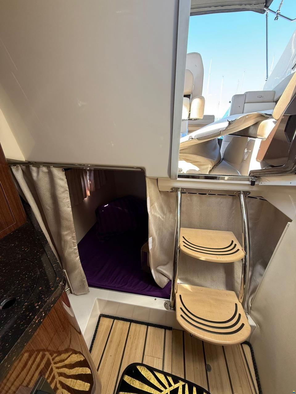 Regal 28 Express