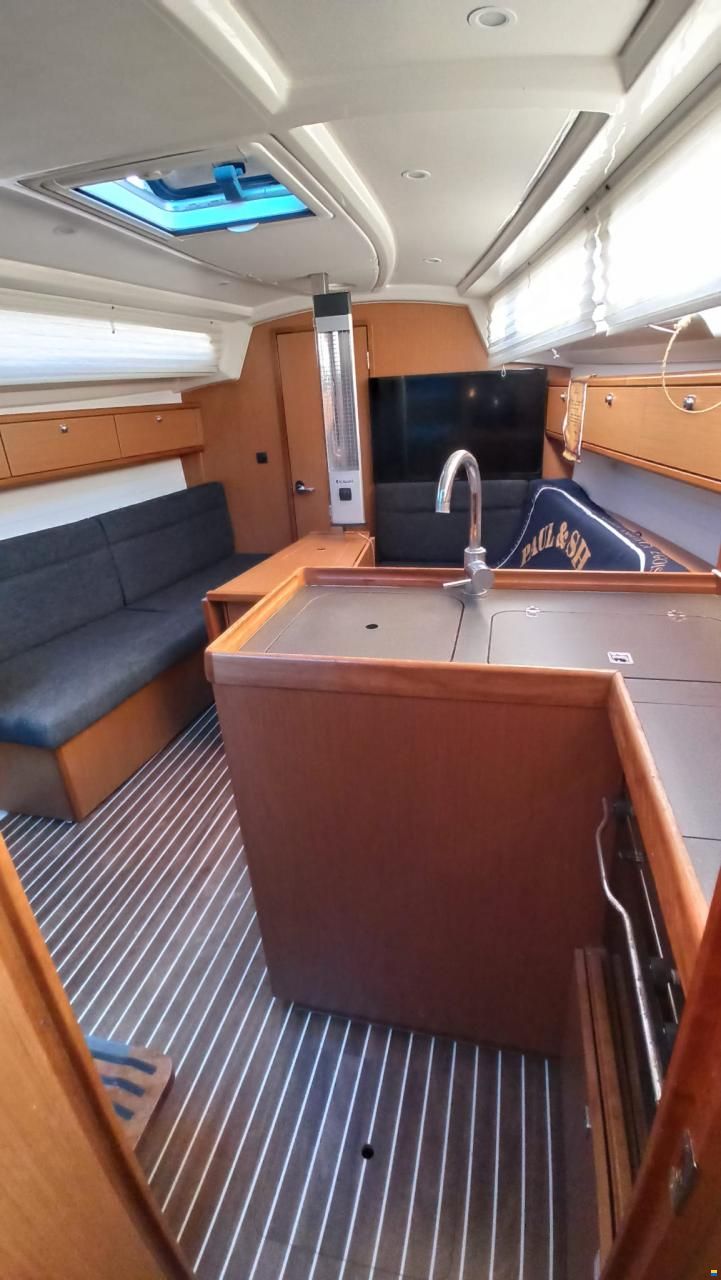 Bavaria 33 Cruiser