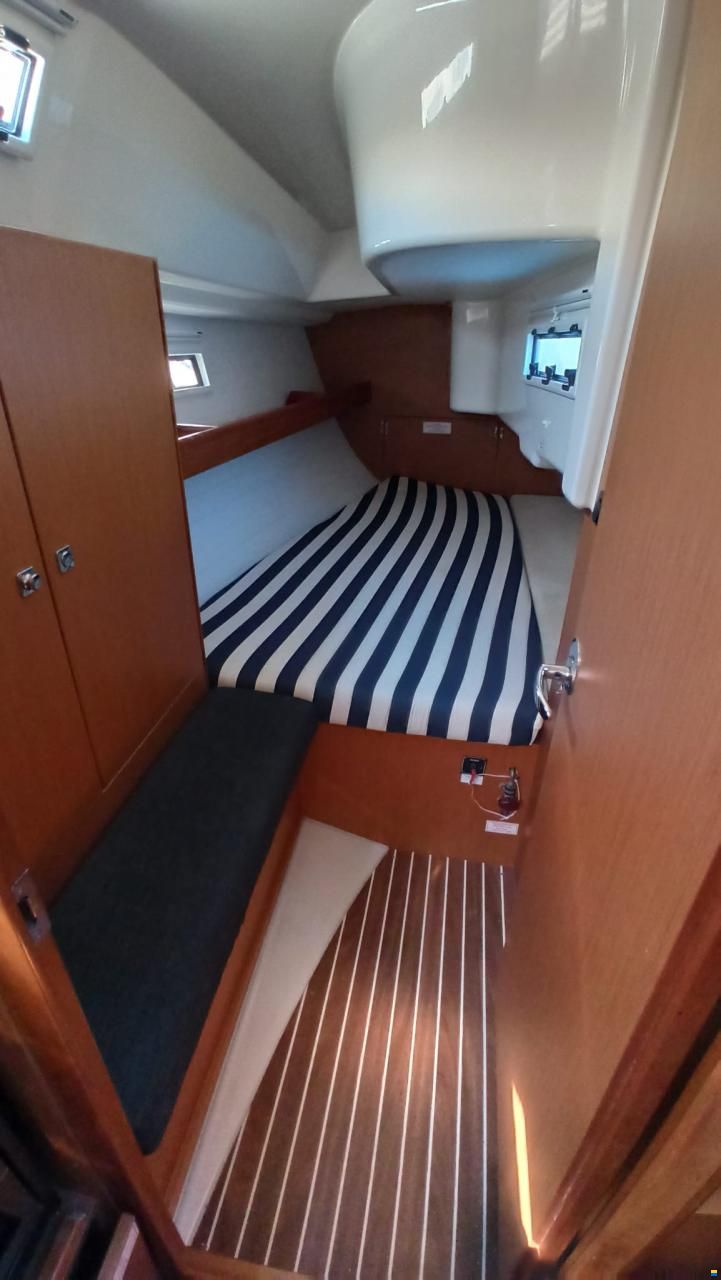 Bavaria 33 Cruiser