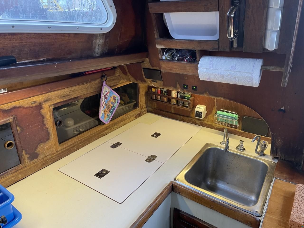 Islander 36 Tall rig