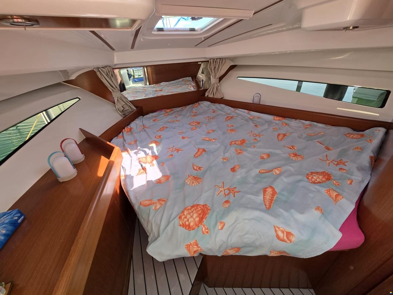 Beneteau Antares 880