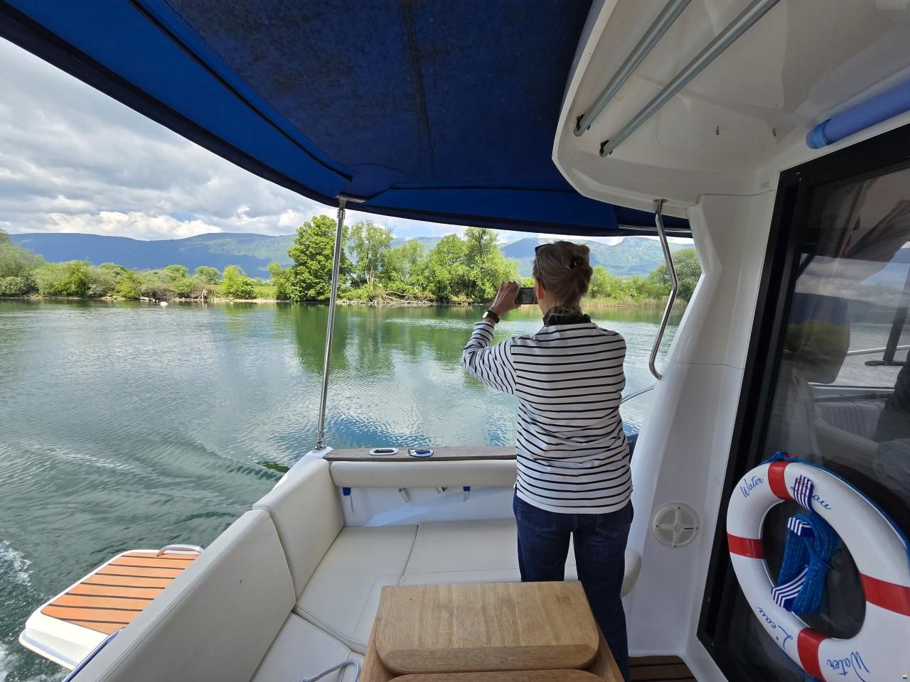 Beneteau Antares 880