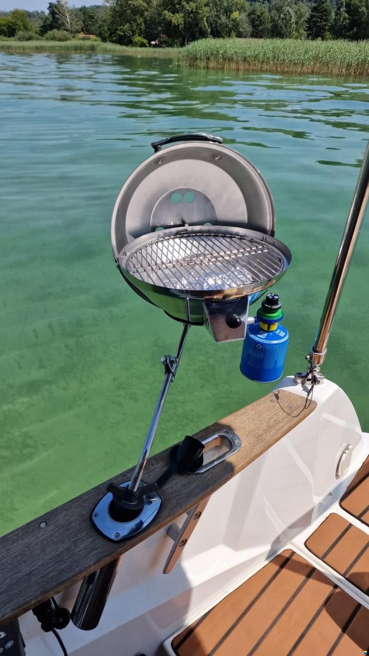 Beneteau Antares 880