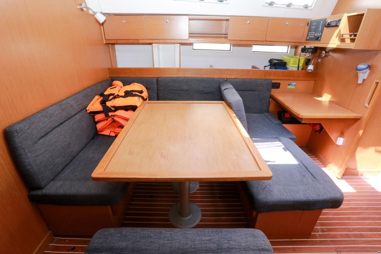 Bavaria Cruiser 45