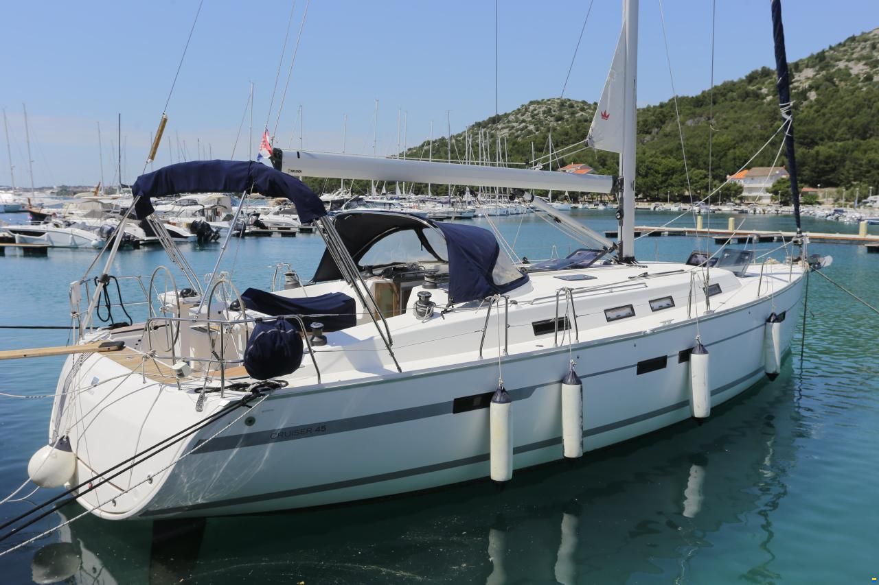 Bavaria Cruiser 45