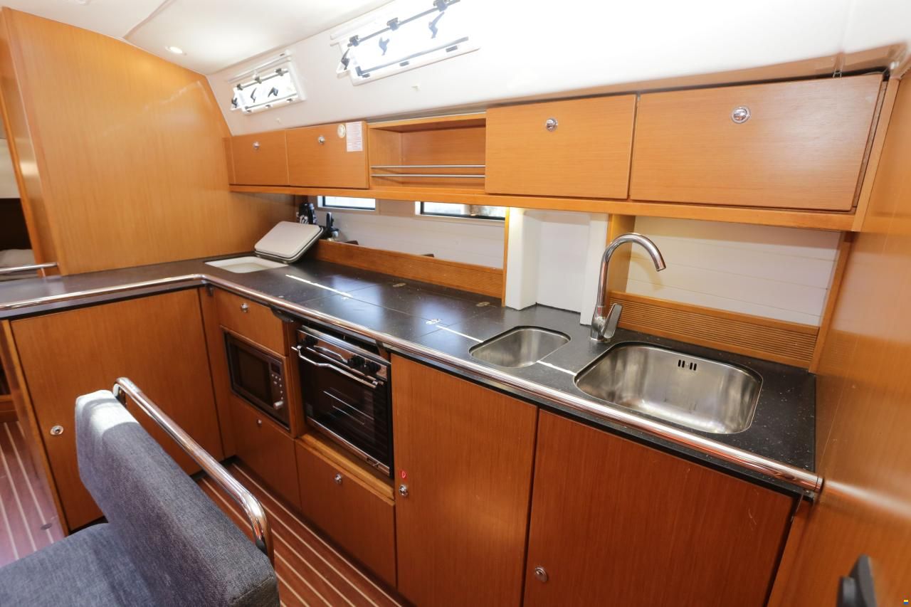 Bavaria Cruiser 45