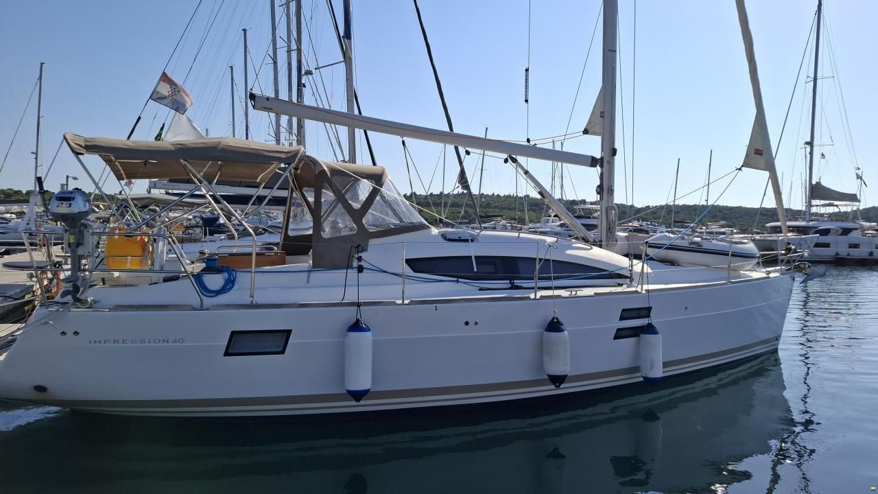 Elan 40 Impression