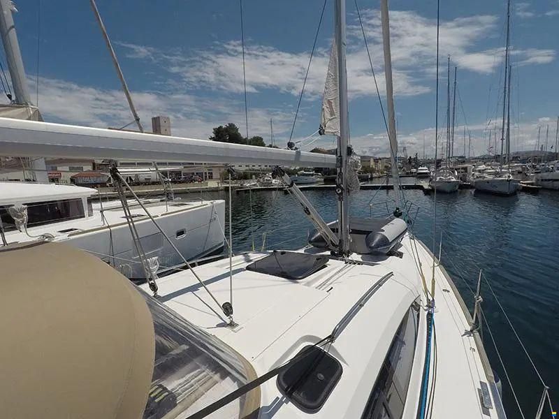 Elan 40 Impression