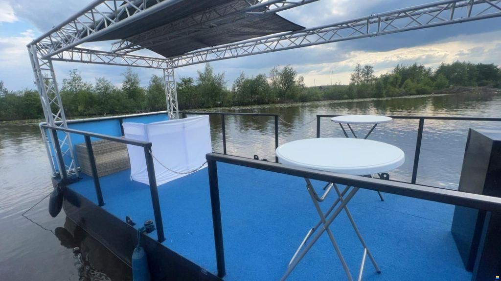 Staal Pontoon